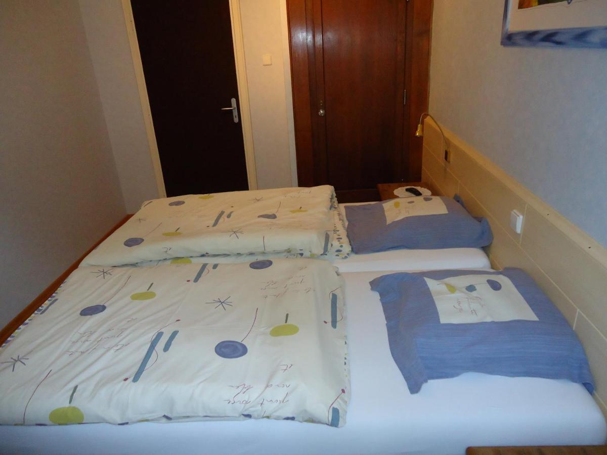 Hostellerie De La Vallee Heffingen Room photo